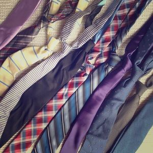 Eleven dressy and casual ties👏FREE SHIPPING